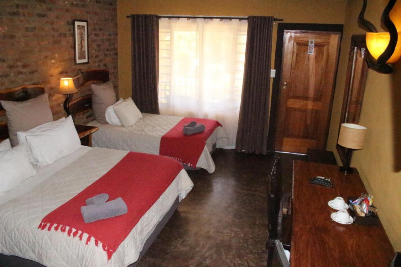Ndlovu Lodge พริทอเรีย ภายนอก รูปภาพ