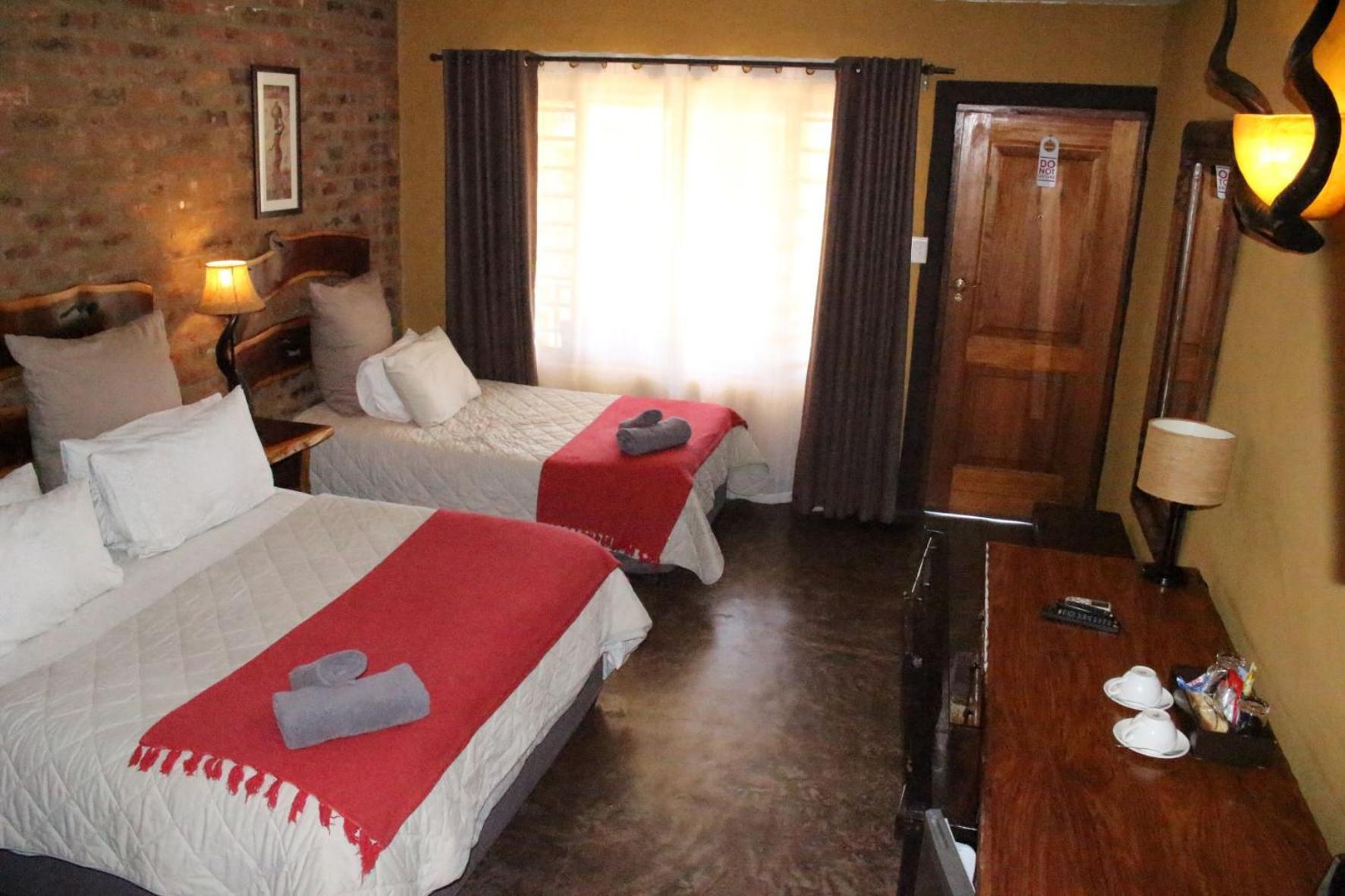 Ndlovu Lodge พริทอเรีย ภายนอก รูปภาพ